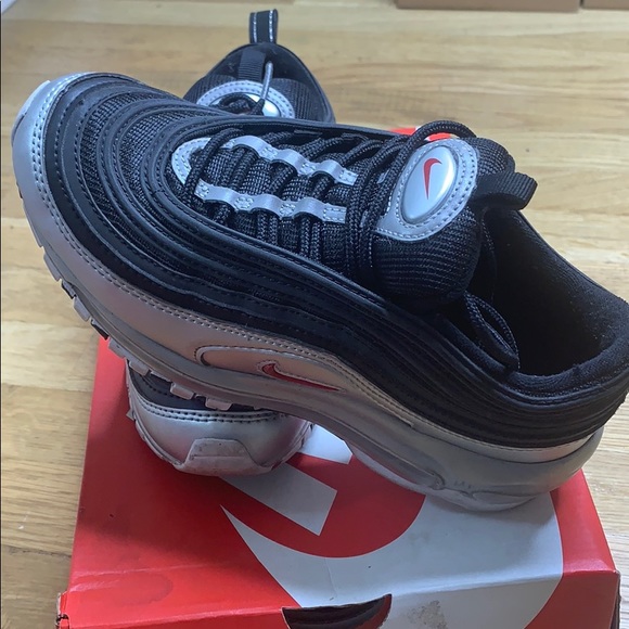 Nike Air Max 97 size 4 in men us size - Picture 6 of 6